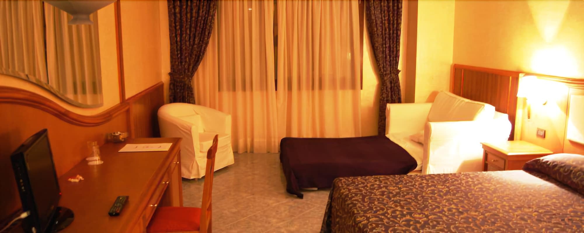 Hotel Centrale Sabaudia Kültér fotó